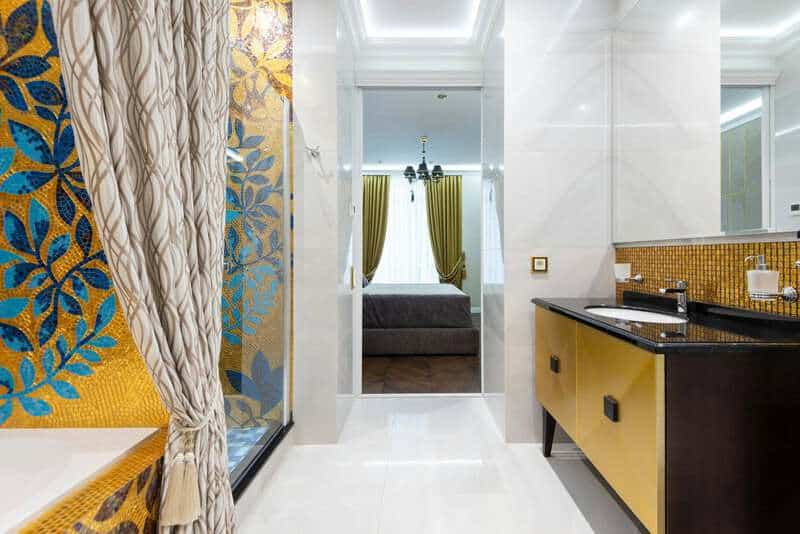 17. Glass-Walled Showers in Bedrooms